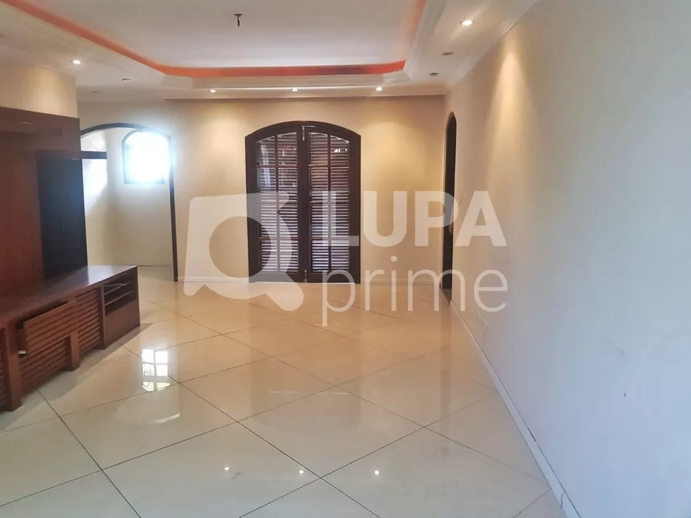 Casa, 6 quartos, 600 m² - Foto 2