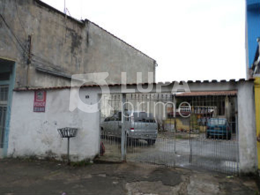 Casa, 3 quartos, 226 m² - Foto 1
