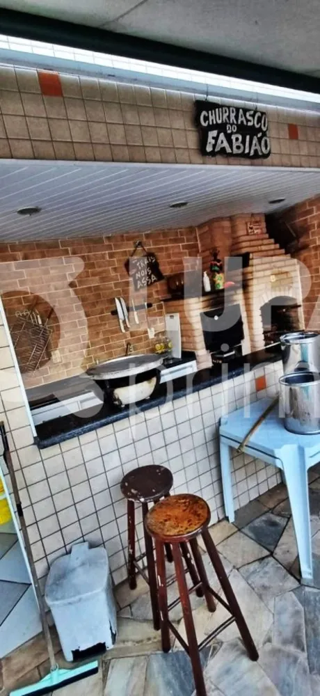 Casa, 4 quartos, 380 m² - Foto 1