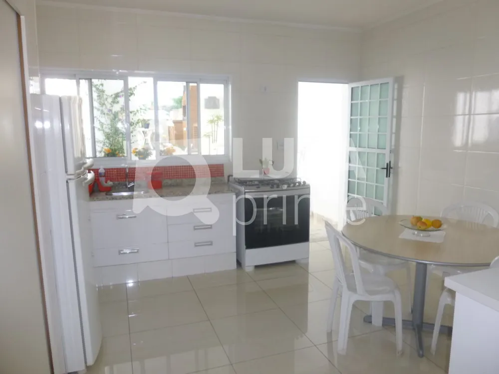 Casa, 3 quartos, 322 m² - Foto 9