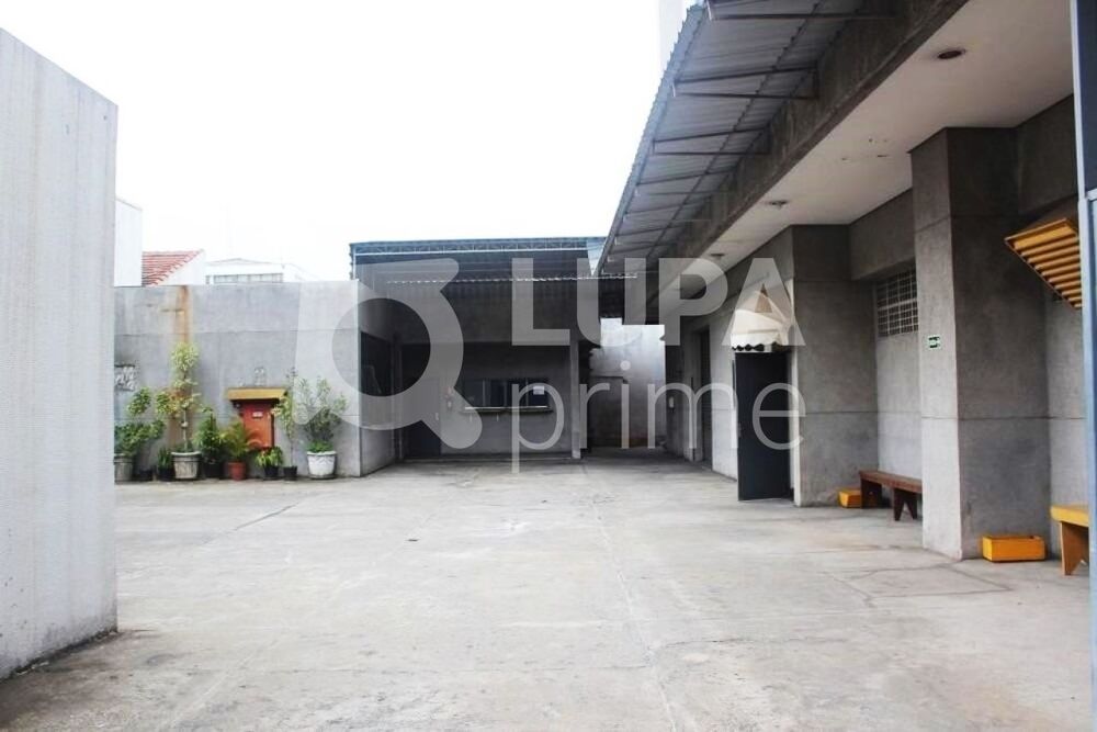 Prédio Inteiro, 8730 m² - Foto 1