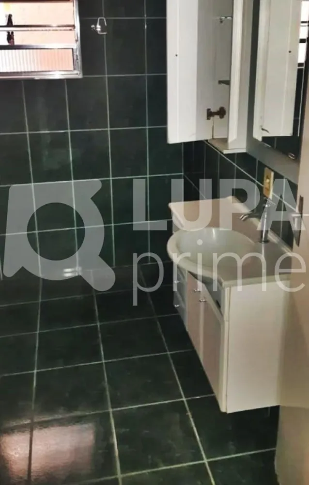 Casa, 6 quartos, 230 m² - Foto 1