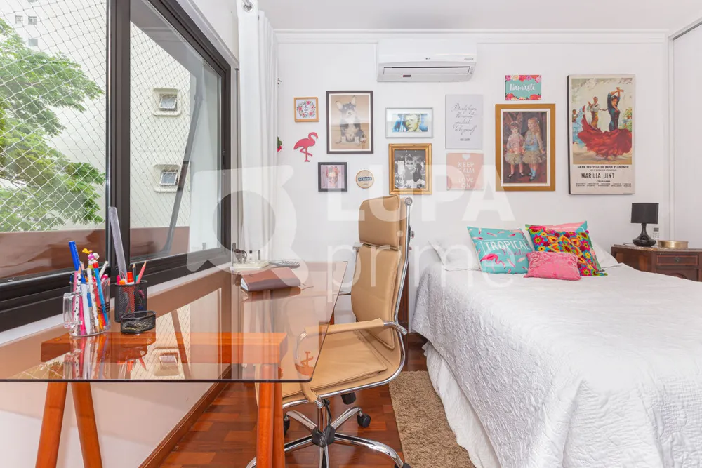 Apartamento, 3 quartos, 183 m² - Foto 1