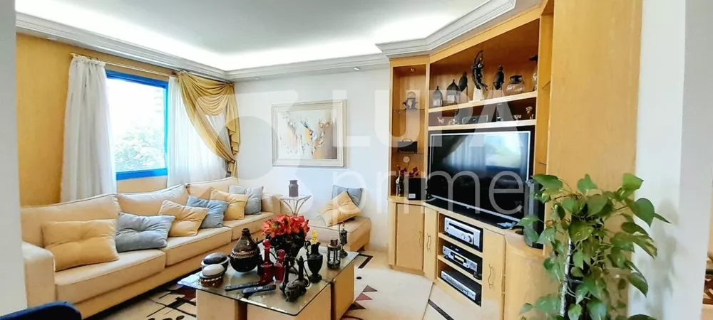 Apartamento à venda com 3 quartos, 150m² - Foto 3