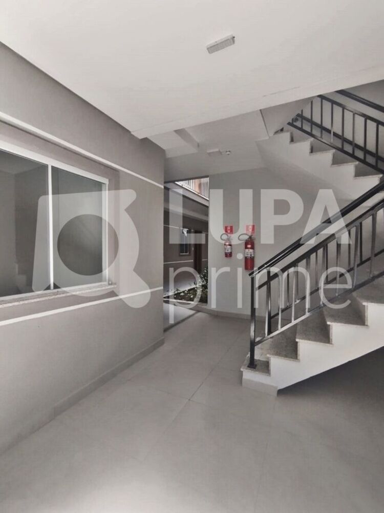 Apartamento à venda com 2 quartos, 39m² - Foto 8