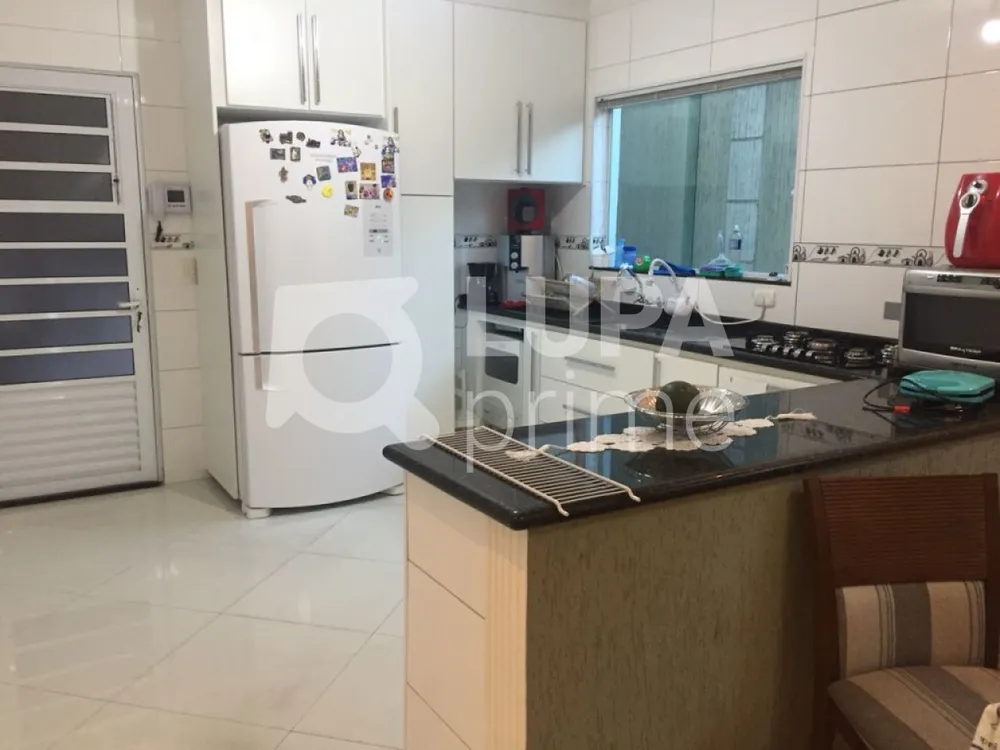 Casa, 3 quartos, 200 m² - Foto 6