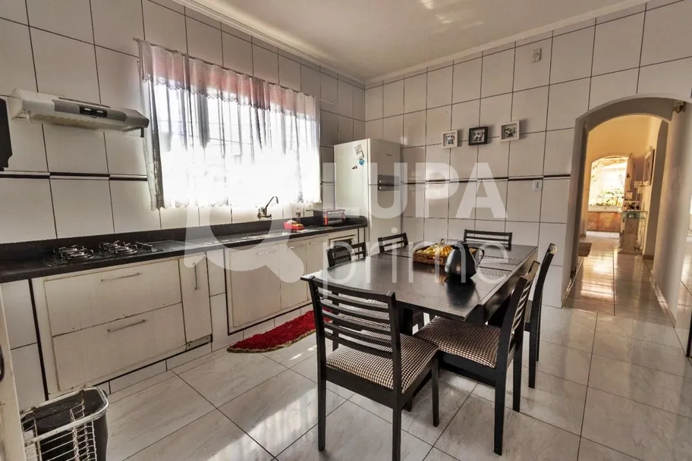 Casa, 3 quartos, 96 m² - Foto 6