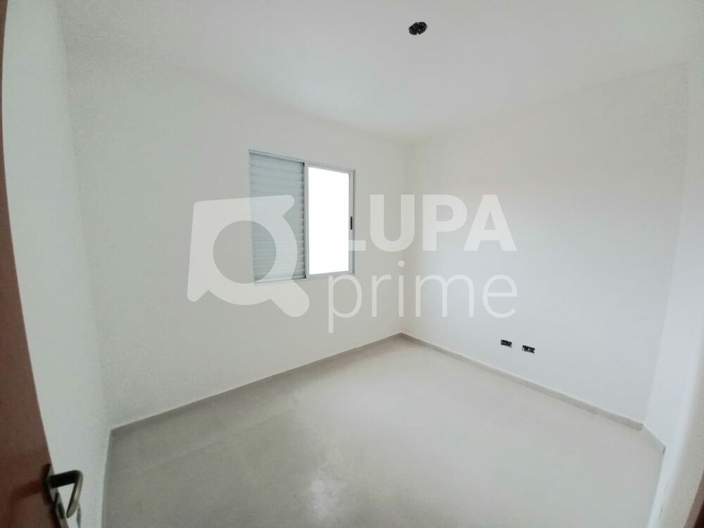Apartamento à venda com 1 quarto, 33m² - Foto 2