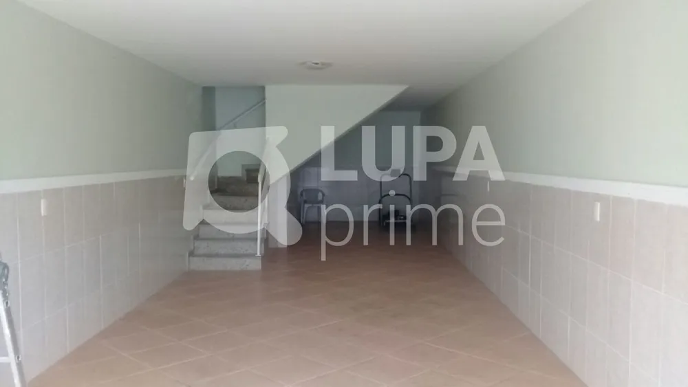 Casa, 3 quartos, 240 m² - Foto 13
