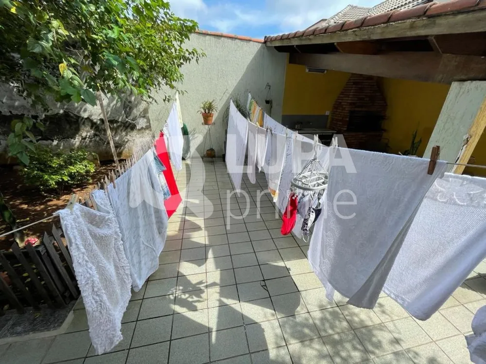 Casa, 5 quartos, 323 m² - Foto 10