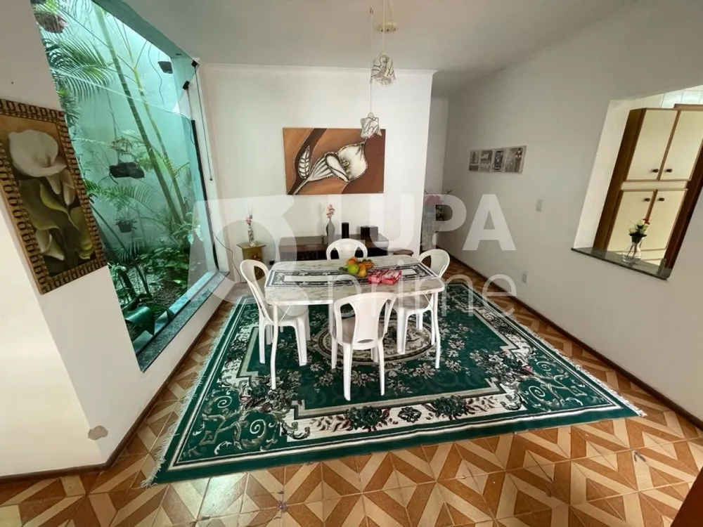 Casa, 5 quartos, 323 m² - Foto 13