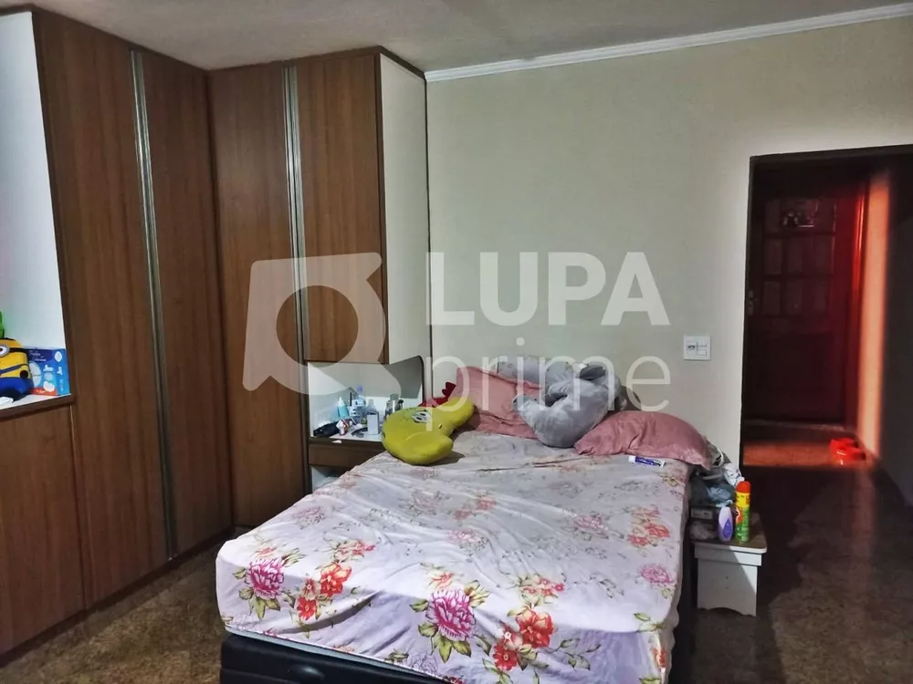 Casa à venda com 4 quartos, 320m² - Foto 4