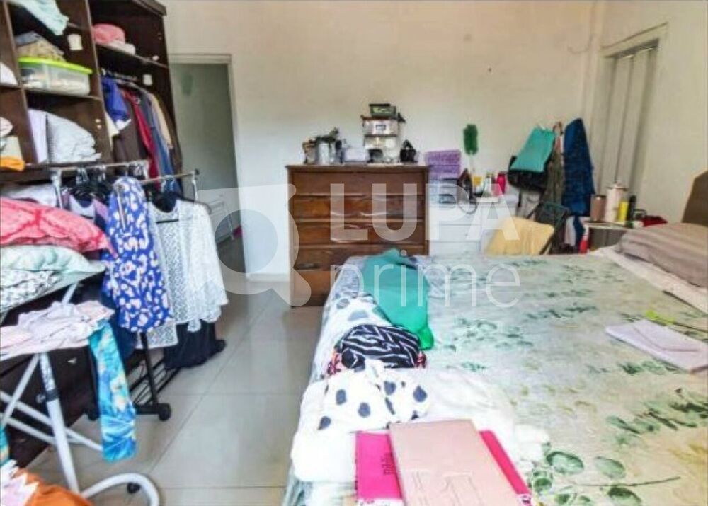 Casa à venda com 4 quartos, 217m² - Foto 5