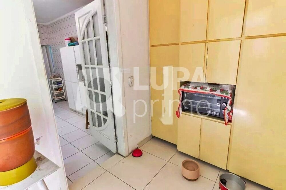 Casa à venda com 4 quartos, 217m² - Foto 12