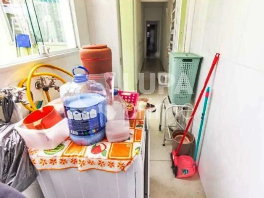 Casa, 4 quartos, 217 m² - Foto 1