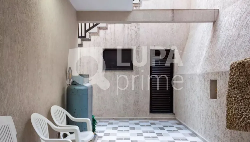Casa, 4 quartos, 242 m² - Foto 13