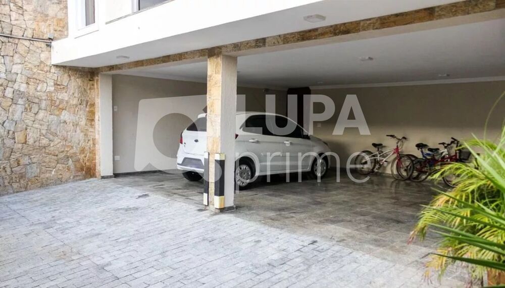 Casa à venda com 4 quartos, 242m² - Foto 12