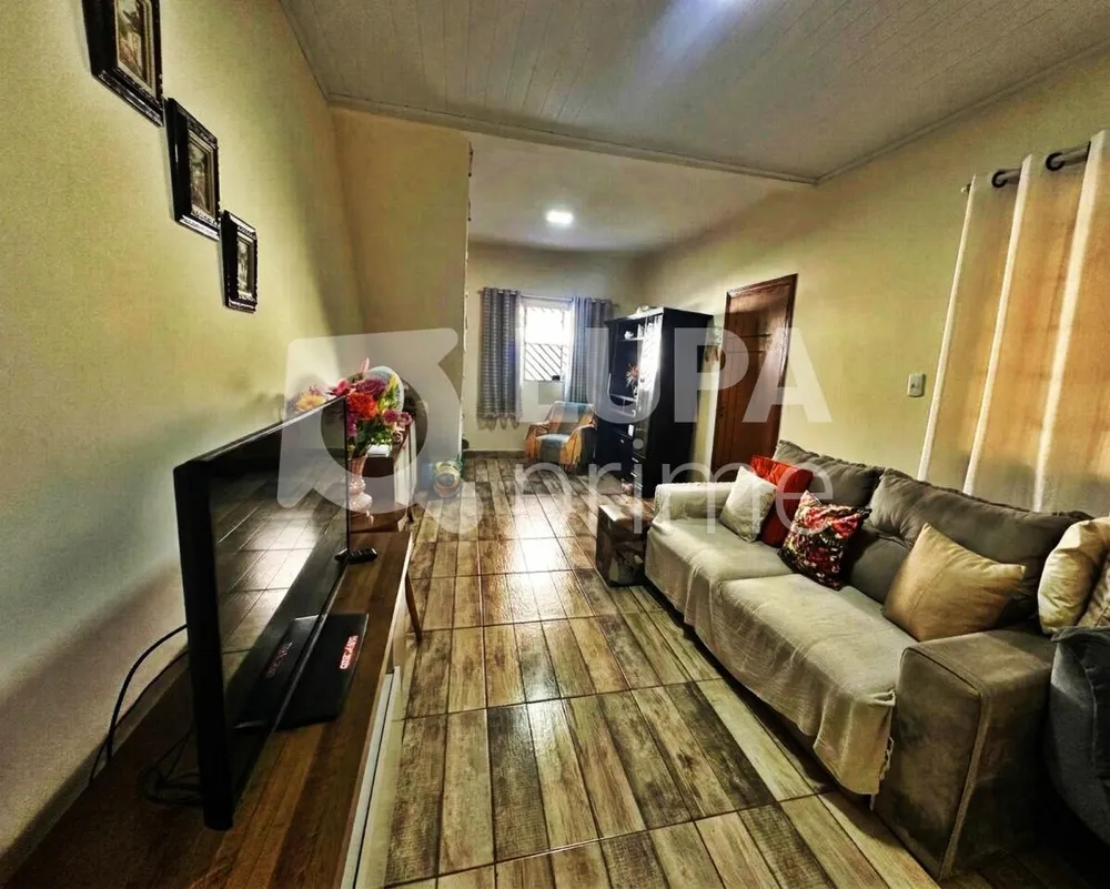 Casa, 4 quartos, 70 m² - Foto 8