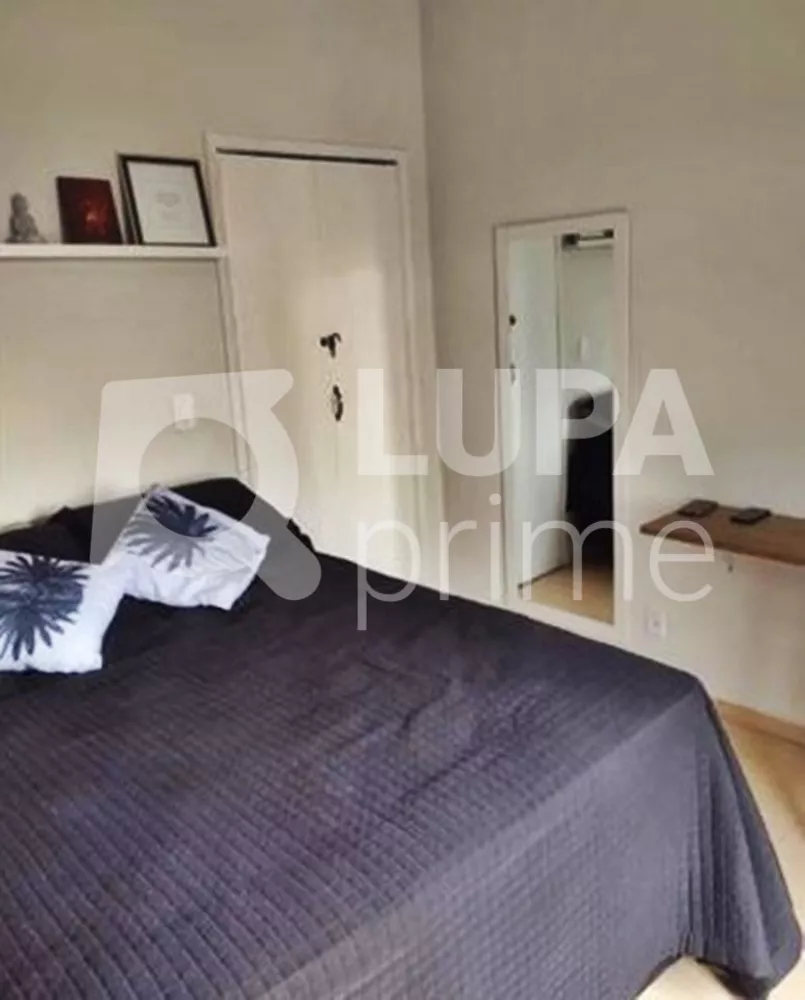 Casa à venda com 3 quartos, 110m² - Foto 1