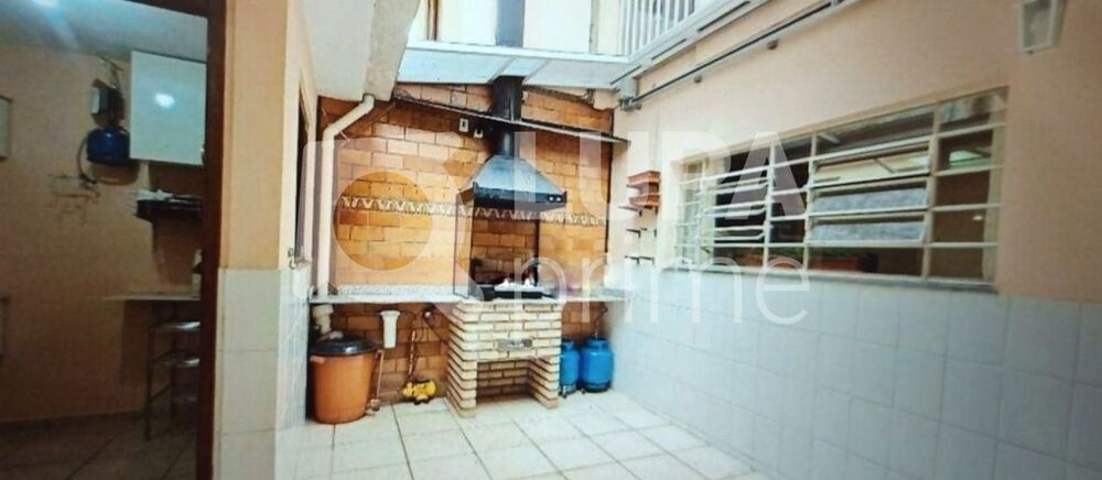 Casa à venda com 3 quartos, 142m² - Foto 8