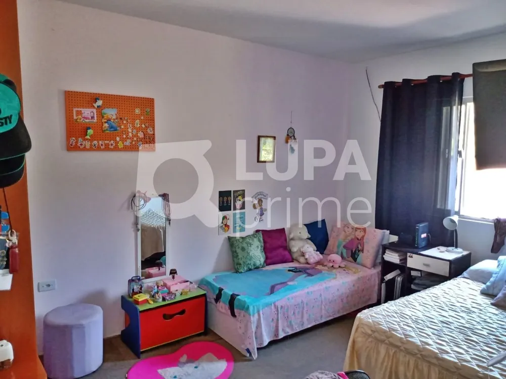 Casa, 8 quartos, 250 m² - Foto 9
