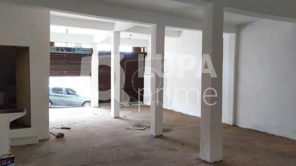 Casa, 2 quartos, 400 m² - Foto 3