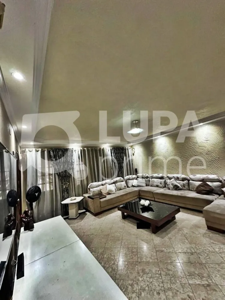 Casa, 3 quartos, 436 m² - Foto 8
