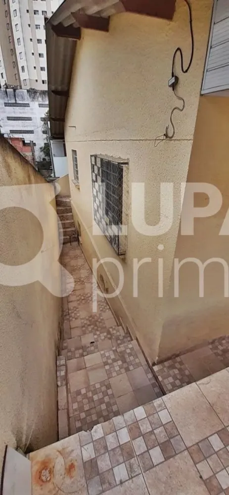 Casa, 2 quartos, 190 m² - Foto 1