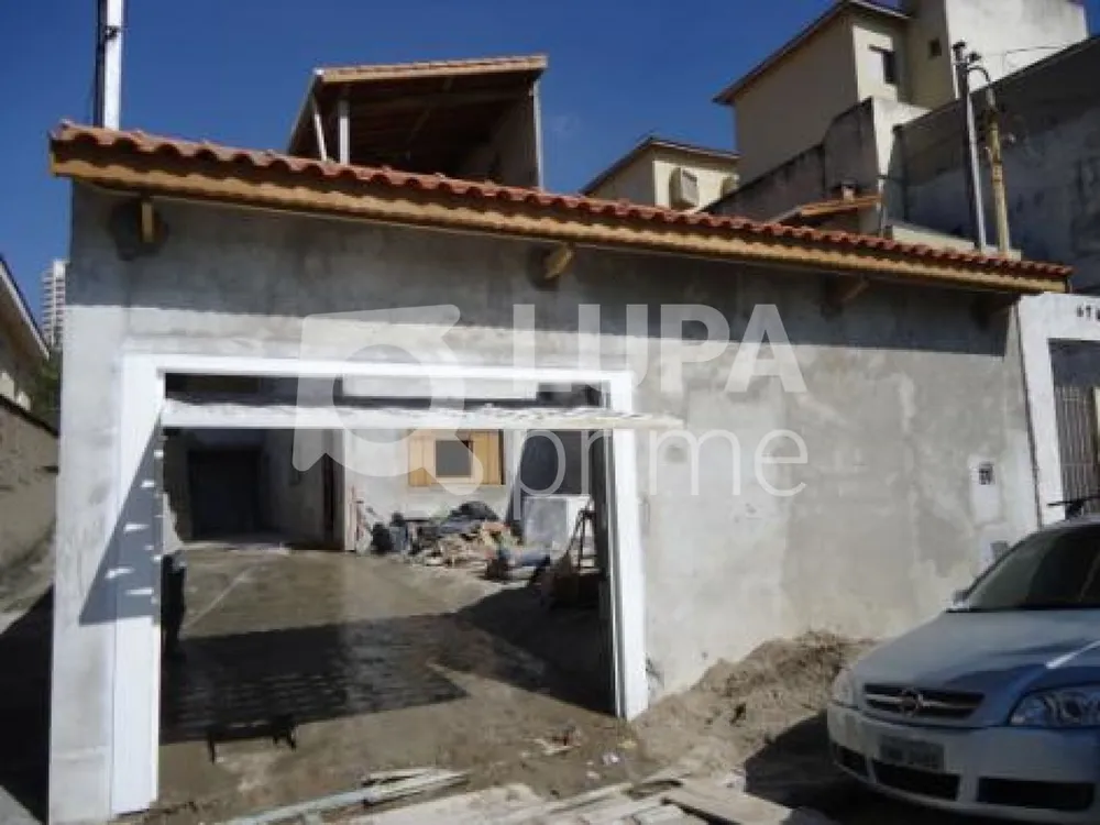 Casa, 3 quartos, 215 m² - Foto 1