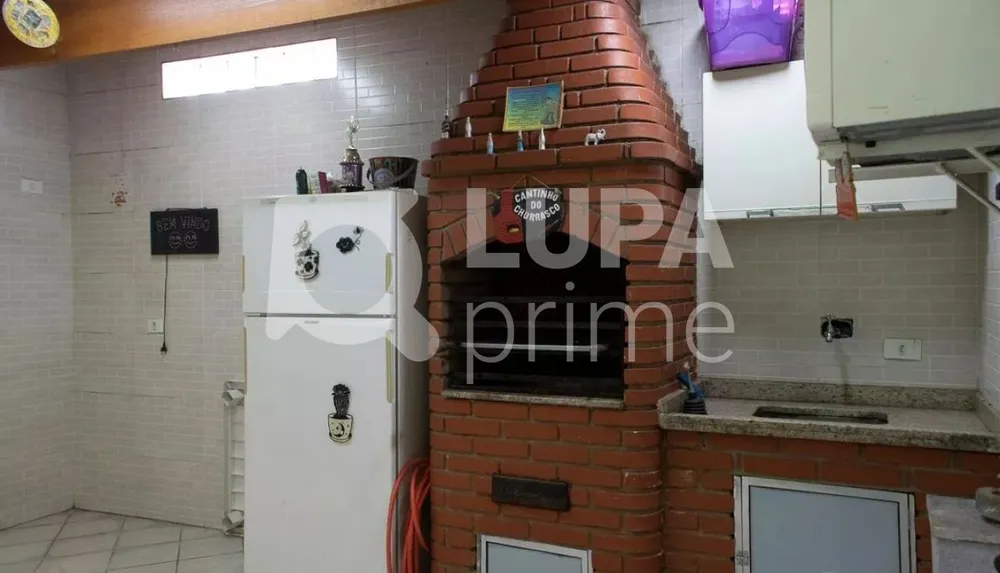Casa, 3 quartos, 228 m² - Foto 1