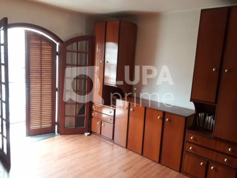 Casa, 3 quartos, 246 m² - Foto 2