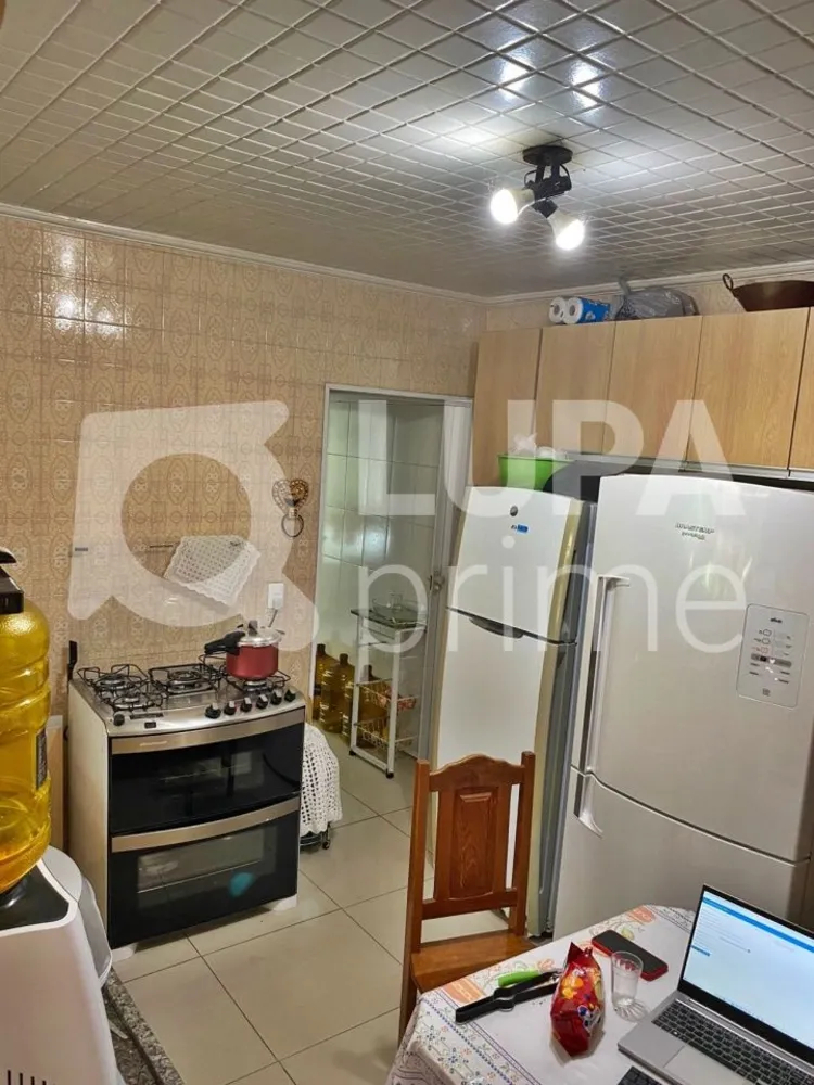 Casa, 3 quartos, 180 m² - Foto 2