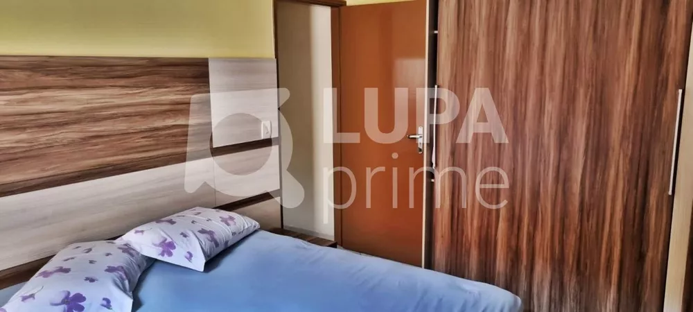 Casa à venda com 2 quartos, 91m² - Foto 6