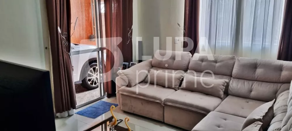 Casa à venda com 2 quartos, 91m² - Foto 1