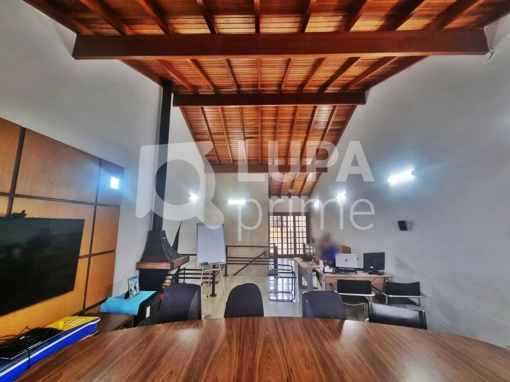 Casa, 4 quartos, 230 m² - Foto 15