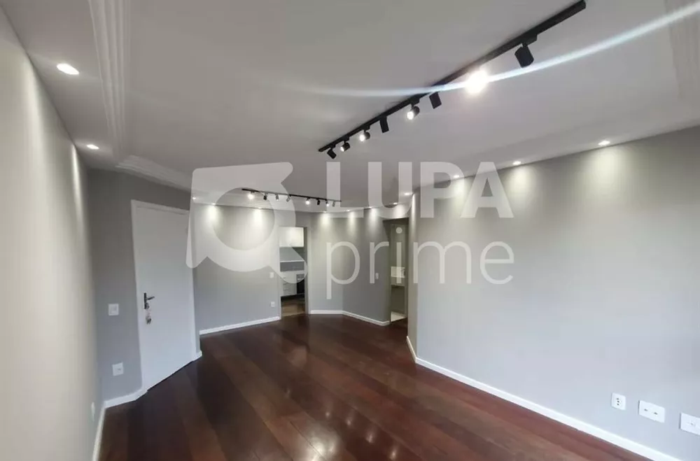 Apartamento à venda com 3 quartos, 114m² - Foto 1