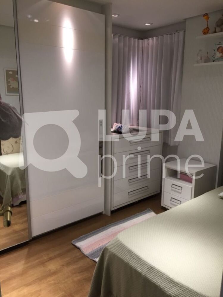 Apartamento à venda com 2 quartos, 90m² - Foto 2