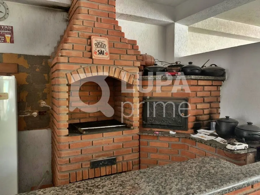 Casa, 3 quartos, 200 m² - Foto 9