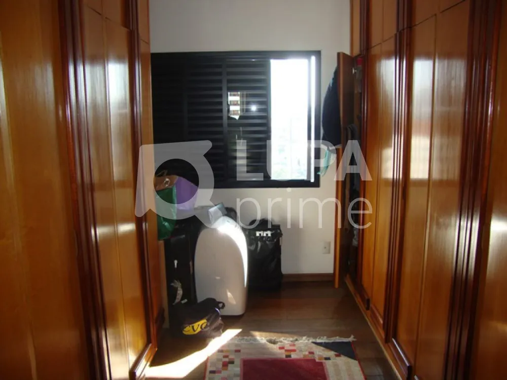 Apartamento, 3 quartos, 227 m² - Foto 9