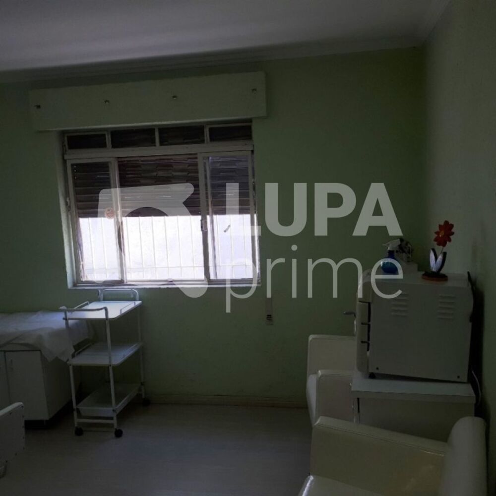 Casa, 3 quartos, 252 m² - Foto 4