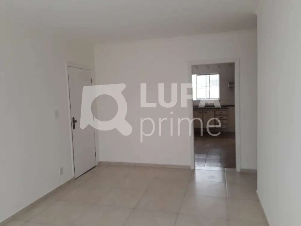 Prédio Inteiro, 1944 m² - Foto 1