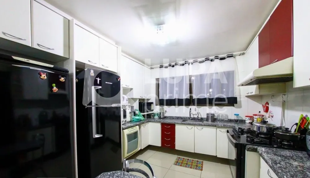 Casa, 3 quartos, 239 m² - Foto 11