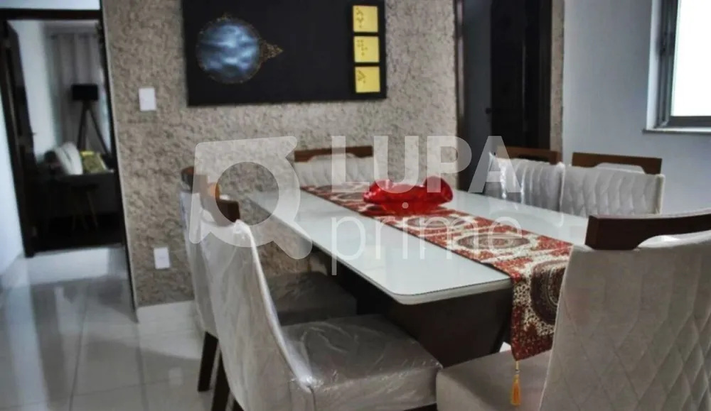 Casa, 3 quartos, 305 m² - Foto 3