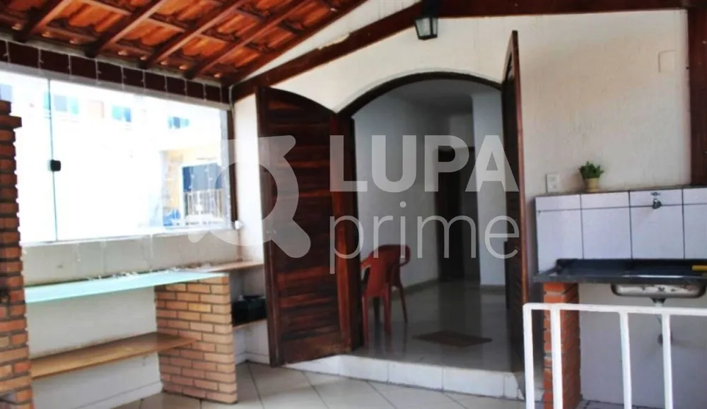 Casa, 3 quartos, 305 m² - Foto 2