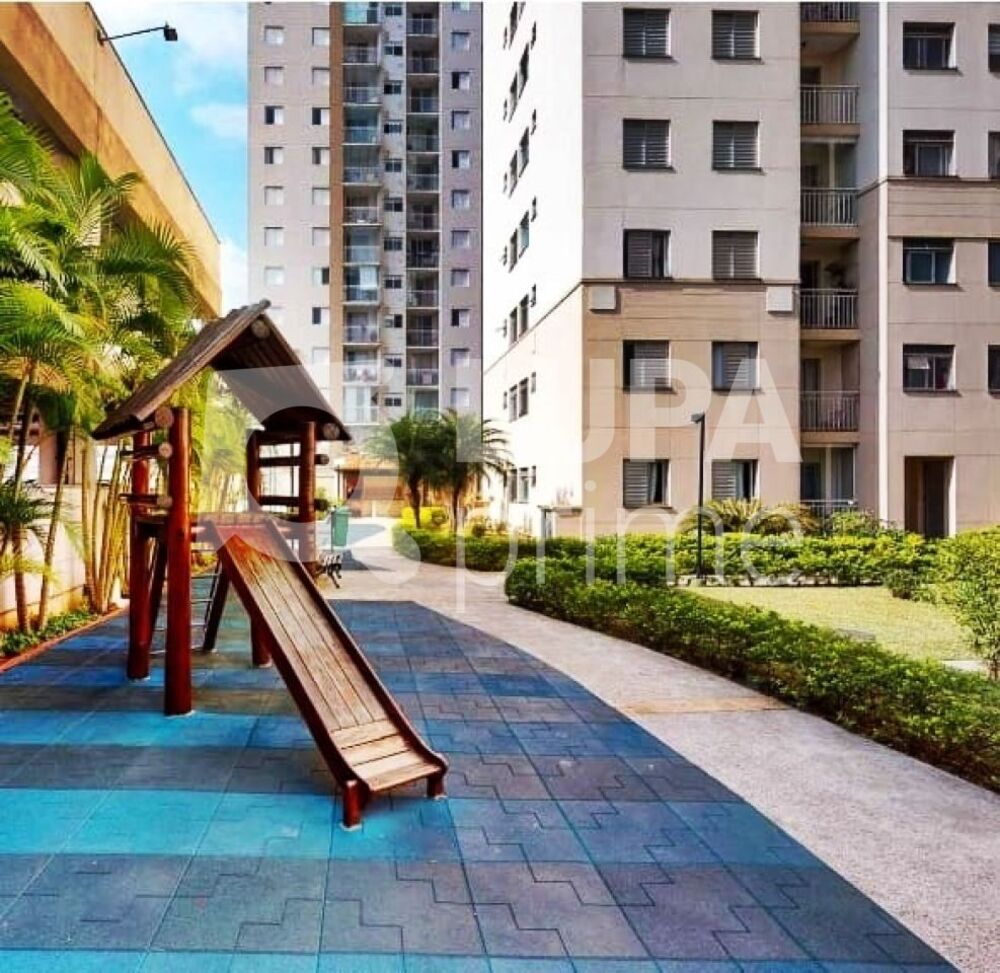 Apartamento à venda com 2 quartos, 50m² - Foto 2