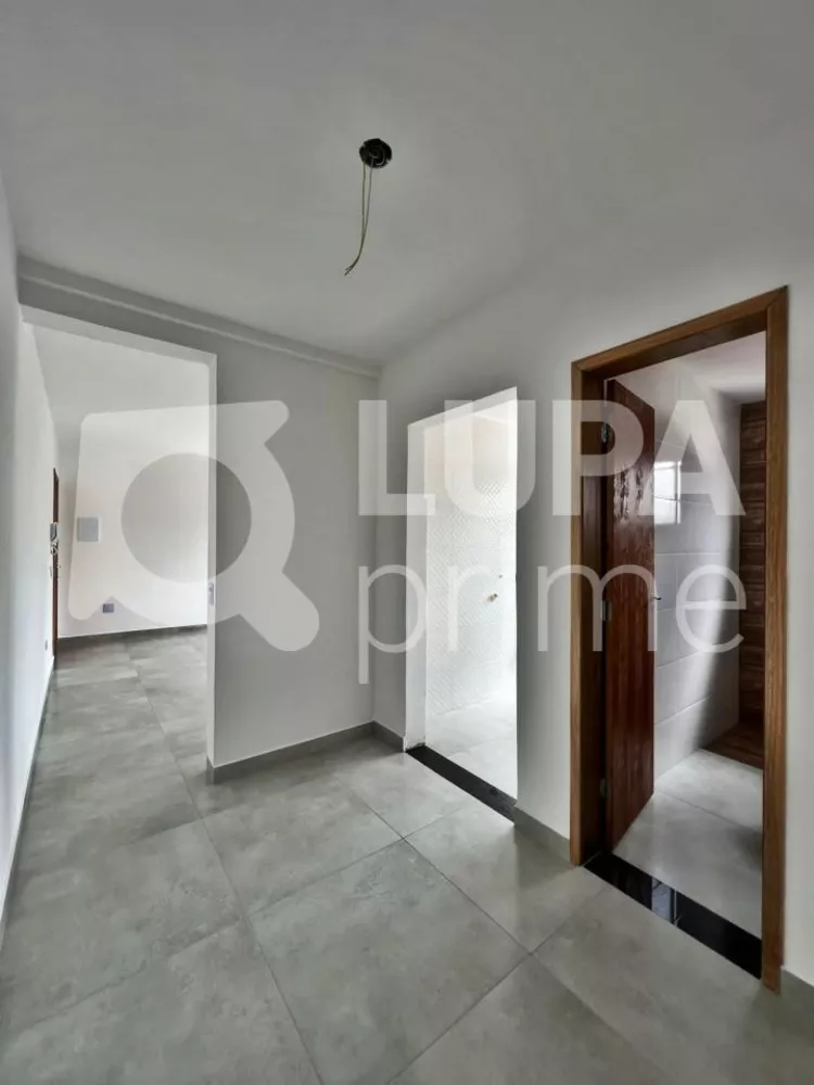 Apartamento à venda com 2 quartos, 38m² - Foto 4