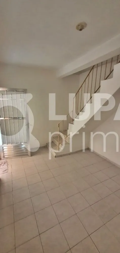 Casa, 7 quartos, 70 m² - Foto 9