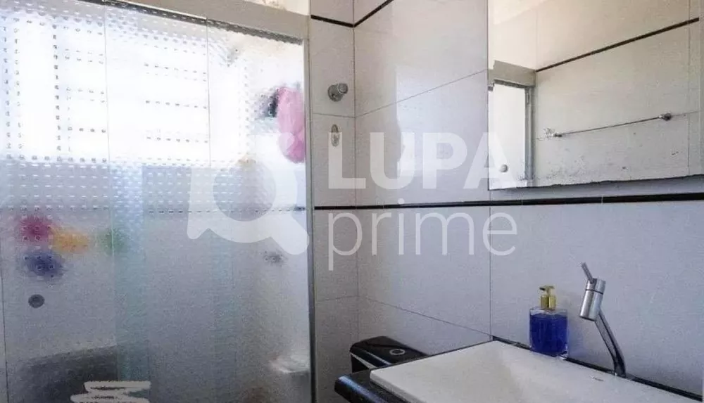 Apartamento à venda com 2 quartos, 57m² - Foto 11