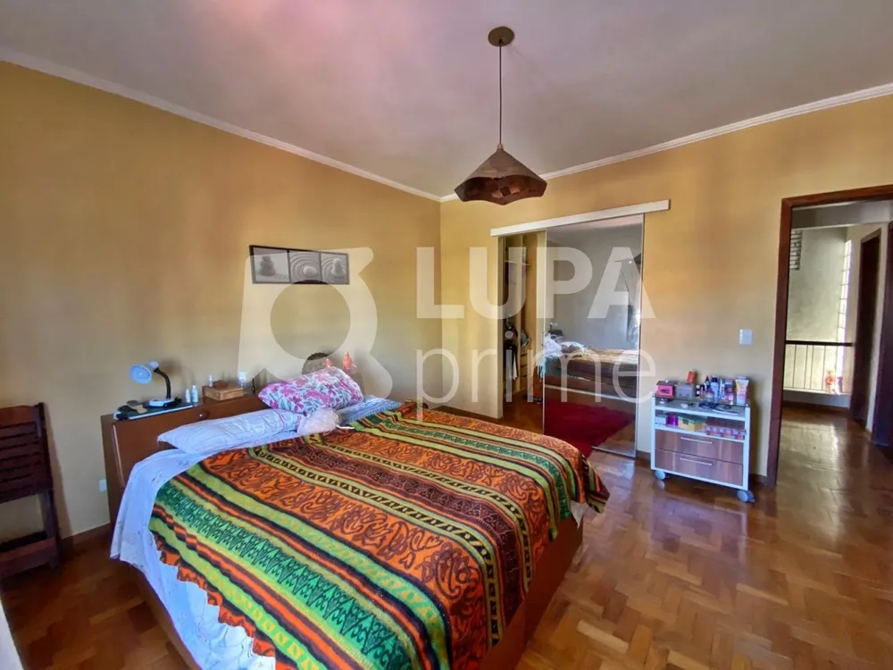 Casa, 4 quartos, 250 m² - Foto 29
