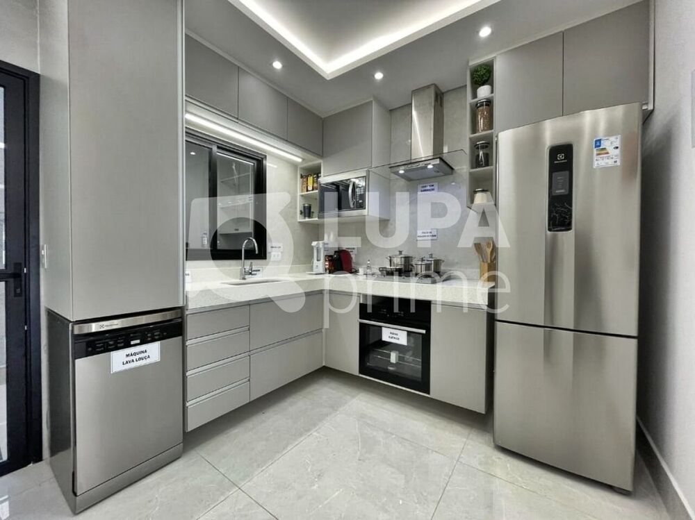 Casa, 4 quartos, 160 m² - Foto 2